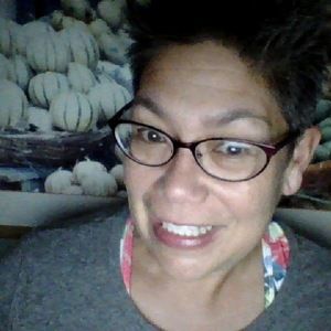 Meet your Posher, Lori